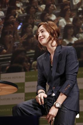 แฟนๆ ประหลาดใจที่จางกึนซอค (Jang Geun Suk) พูดภาษาญี่ปุ่นได้ดี!