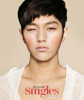 L, ดงจุน (Dong Jun) และกงชาน (Gong Chan) ถ่ายภาพในนิตยสาร Singles