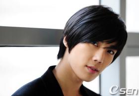 ปาร์คจองมิน (Park Jung Min) ไม่เคยเดทตั้งแต่เขาเข้าวงการ