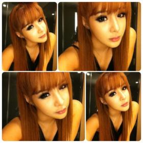 ปาร์คบอม (Park Bom) ทักทายแฟนๆ ด้วยภาพของเธอ