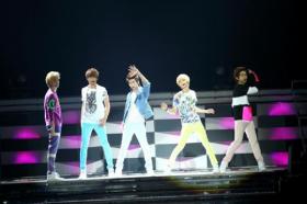 วง SHINee ประสบความสำเร็จในคอนเสิร์ตที่สิงคโปร์
