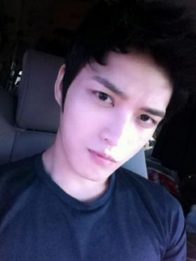 คิมแจจุง (Kim Jae Joong) ทักทายแฟนๆ