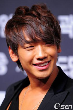 ก่อนเป็นทหาร เรน (Rain) มีตารางงานที่แน่นมาก