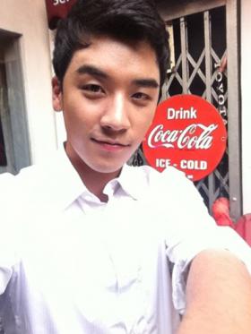 ซึงริ (Seungri) โฆษณา Coca Cola?