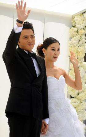 แจงดองกัน (Jang Dong Gun) และโกโซยอง (Go So Young) จัดปาร์ตี้วันเกิดปีแรกให้กับลูกชาย