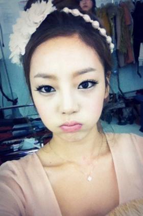 คูฮาร่า (Goo Hara) ทักทายแฟนๆ ก่อนไปนอน?