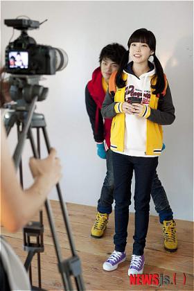 แบรนด์ UNIONBAY เปิดตัวภาพโฆษณาของ IU และโซอินก๊อก (Seo In Kuk) สำหรับฤดูหนาว