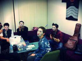 เคล็ดลับการดูแลผิวพรรณของวง 2AM!