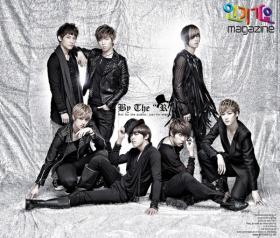 สมาชิกวง U-KISS ถ่ายภาพในนิตยสาร Inkigayo 