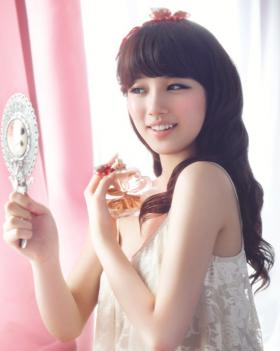 Suzy เข้าร่วมการตัดสินสำหรับ Cover Dance Festival K-Pop Roadshow 40120 
