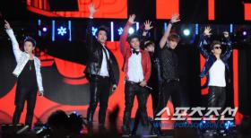 วง 2PM และ JYP Entertainment บริจาคช่วยเหลืออุทกภัยน้ำท่วมที่ประเทศไทย!!