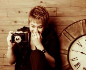 ซึงโฮ (Seung Ho) ทักทายแฟนๆ ด้วยภาพของเขา