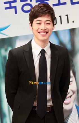 ร่างกายของคิมแจวอน (Kim Jae Won) ฟื้นสภาพเร็วกว่าที่คิด?