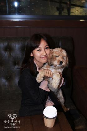 ลีฮโยริ (Lee Hyori) บริจาคเงินจำนวน 100 ล้านวอน