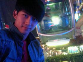 แทคยอน (Taecyoen) ทักทายแฟนๆ จากชิงช้าสวรรค์ในละคร Dream High!