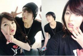 ฮยอนอา (HyunA) ถ่ายภาพกับฮยอนซึง (Hyun Seung)
