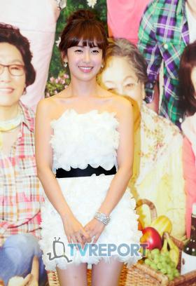 ยูโซยอง (Yoo So Young) ร่วมแสดงในละครเรื่อง Dream High 2