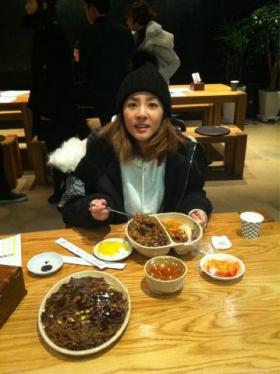 แทยาง (Tae Yang) จะทำให้ซานดารา ปาร์ค (Sandara Park) น้ำหนักขึ้น?