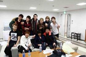 ภาพอัพเดทของสมาชิกในวง Super Junior?