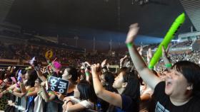 คอนเสิร์ตวง 2PM ที่สิงคโปร์ประสบความสำเร็จ!