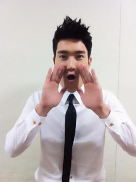 ซีวอน (Si Won) อวยพรปีใหม่ให้กับแฟนๆ!