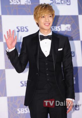 คิมฮยอนจุง (Kim Hyun Joong) ร่วมรายการพิเศษที่จีนในเทศกาลตรุษจีน