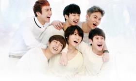 แฟนๆ วง B2ST ร่วมมือกันถักไหมพรมเพื่อแจกเด็กๆ ที่แซมเบีย!