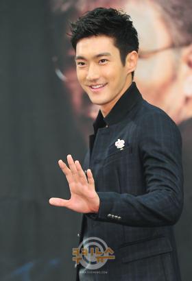 ชอยซีวอน (Choi Si Won) เดินทางกลับเกาหลีกระทันหัน!