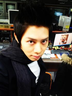 คิมฮีชอล (Kim Hee Chul) สวัสดีปีใหม่แฟนๆ!