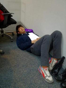 ซีลอง (Seulong) ทักทายแฟนๆ ด้วยภาพของเขา