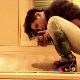 ลีฮงกิ (Lee Hong Ki) ทักทายแฟนๆ ด้วยภาพใหม่