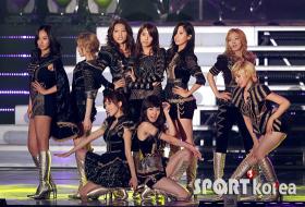 การแสดงในงาน Seoul Music Awards ครั้งที่ 21