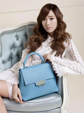 ภาพ Jesscia สำหรับคอลเลคชั่นฤดูใบไม้ผลิและฤดูร้อนปี 2012 ของแบรนด์ J.ESTINA!