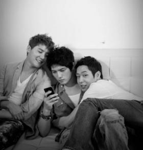 JYJ ส่งข้อความสำหรับเทศกาลวาเลนไทน์ให้กับแฟนๆ? 