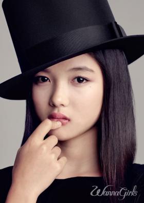 คิมยูจอง (Kim Yoo Jung) ถ่ายภาพในนิตยสารผู้หญิง Wanna Girls