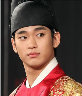 ใครคือราชาแห่ง NG ในละครเรื่อง The Moon That Embraces The Sun?