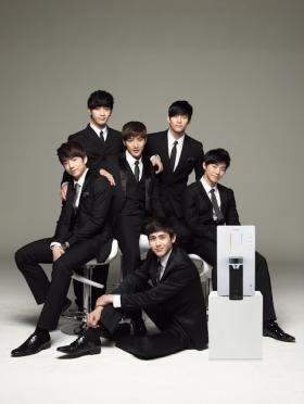 วง 2PM เป็นนายแบบพรีเซ็นเตอร์ใหม่ให้กับแบรนด์ Woongjin Coway