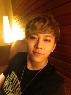 จุนฮยอง (Jun Hyung) ทักทายแฟนๆ จากอินโดนีเซีย!