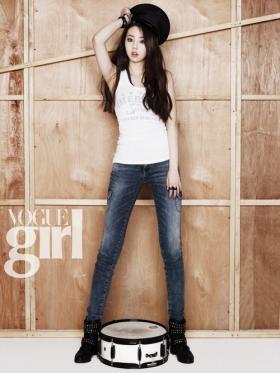 โซฮี (So Hee) ถ่ายภาพในนิตยสาร Vogue เกาหลี