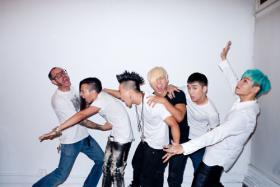 ช่างภาพแฟชั่นชื่อดัง Terry Richardson เผยภาพตลกๆ วง Big Bang 