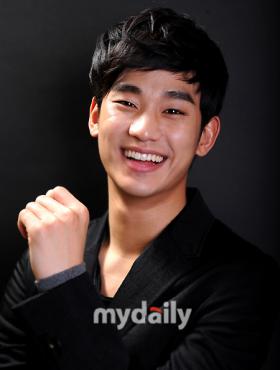 คิมซูฮยอน (Kim Soo Hyun) แสดงความคิดเห็นในการร่วมงานกับฮันกาอิน (Han Ga In) และ Suzy