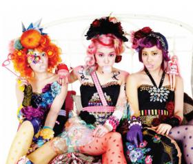 ภาพคอนเซ็ปท์สำหรับผลงาน Twinkle ของ Taetiseo!