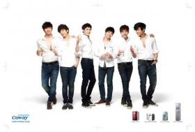 ภาพสมาชิกวง 2PM โฆษณาแบรนด์ Coway!