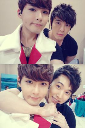 เรียววุค (Ryeo Wook) ถ่ายภาพกับดงเฮ (Dong Hae) และซองมิน (Sung Min)