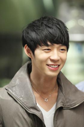 ยูชอน (Yoochun) จะไปตรวจสุขภาพหลังจากเสร็จสิ้นละคร Rooftop Prince!