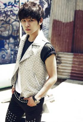 โฮย่า (Hoya) ร่วมแสดงละครซิทคอมเรื่องแรก!