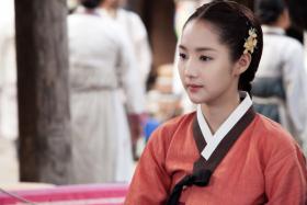 ภาพปาร์คมินยอง (Park Min Young) จากเรื่อง Time Slip Dr. Jin!