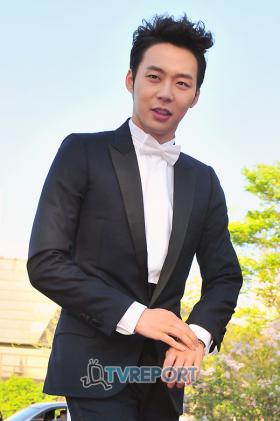 ยูชอน (Yoochun) ถูกไอดอลโหวดว่าอยากให้เป็นครู!