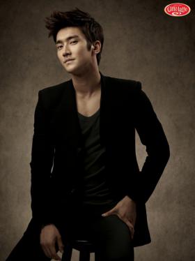 ซีวอน (Si Won) เป็นพรีเซ็นเตอร์สำหรับกาแฟชื่อดัง Caffe Latte