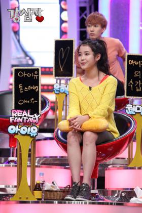 IU ให้กระเป๋าปลอมกับจิยอน (Ji Yeon) โดยไม่ทราบ?